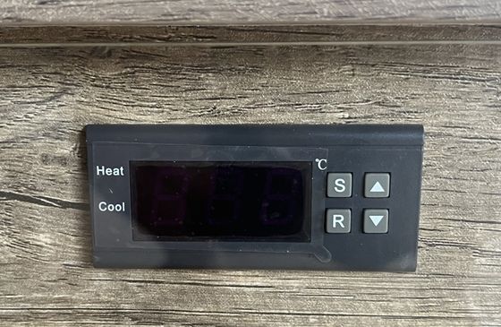 Compact Wooden Reptile Terrarium With Constant Temperature Control 67*50*45cm